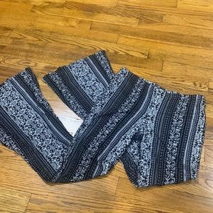 Brand new bootleg floral pants